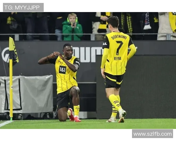 冲突升级！多特蒙德与教练发生激烈争执